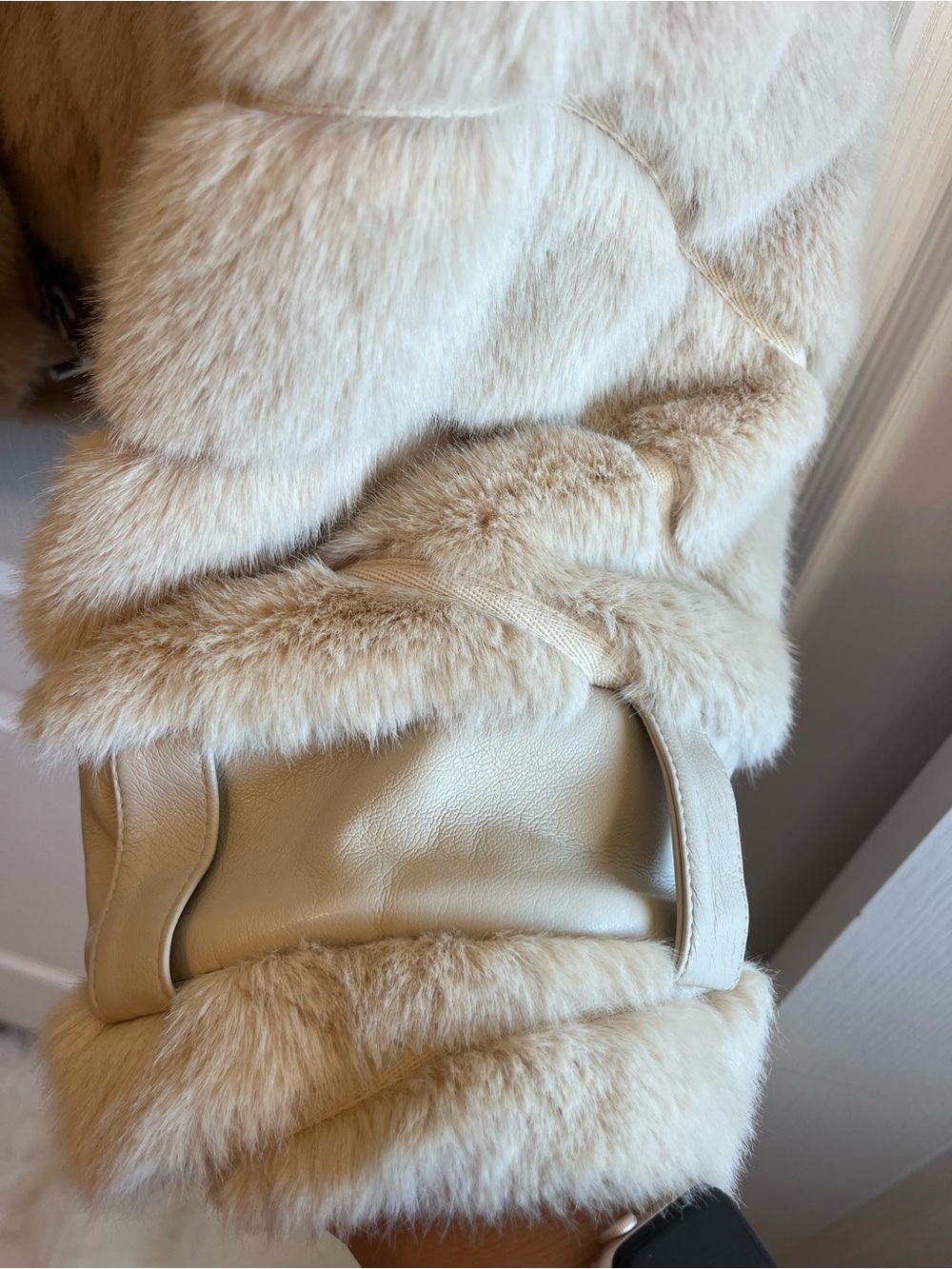 Maniere De Voir Faux Fur Biker Jacket Beige Cream | XXS/XS - Picture 11 of 15